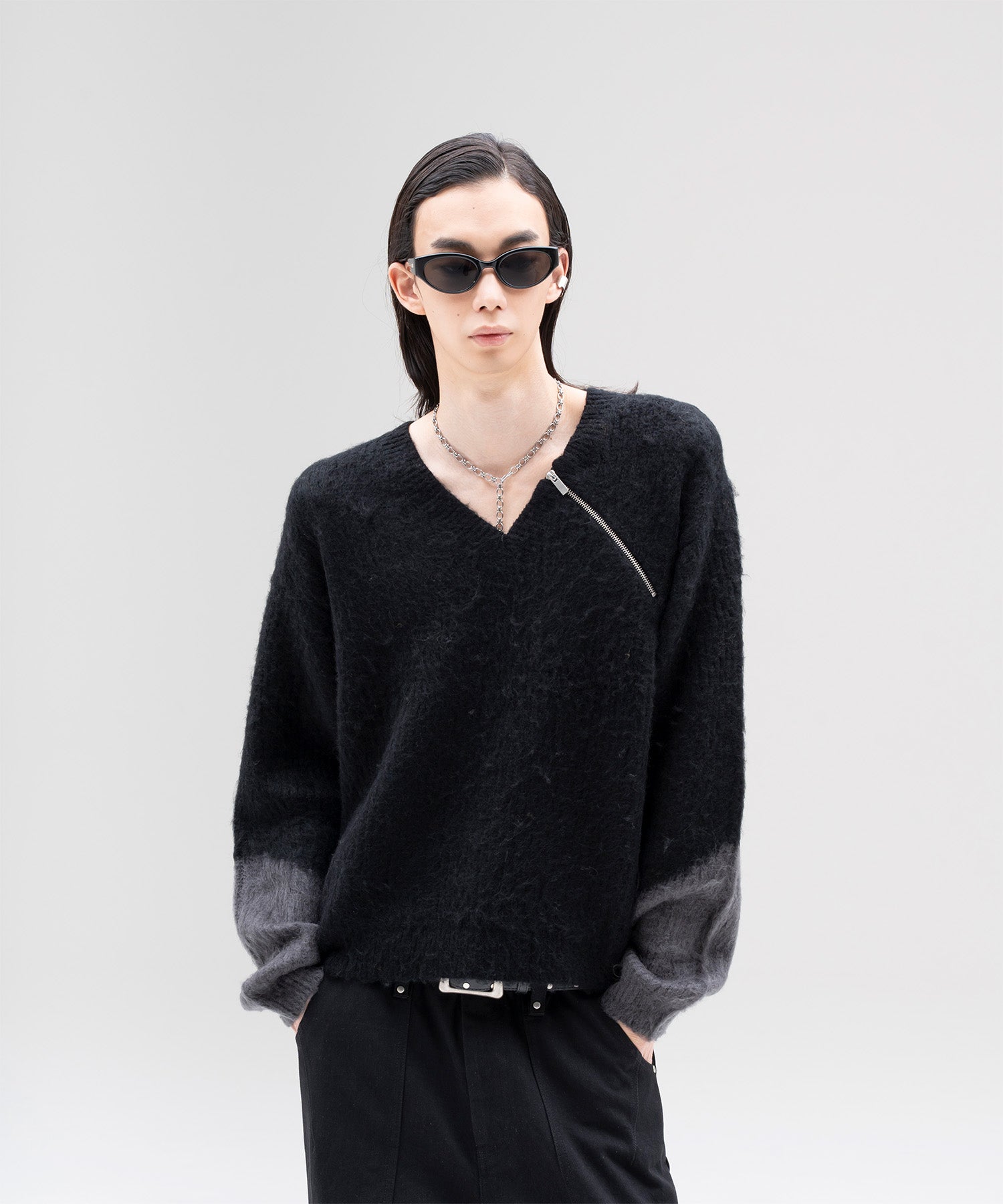 Zip Shaggy V-neck Knit 2