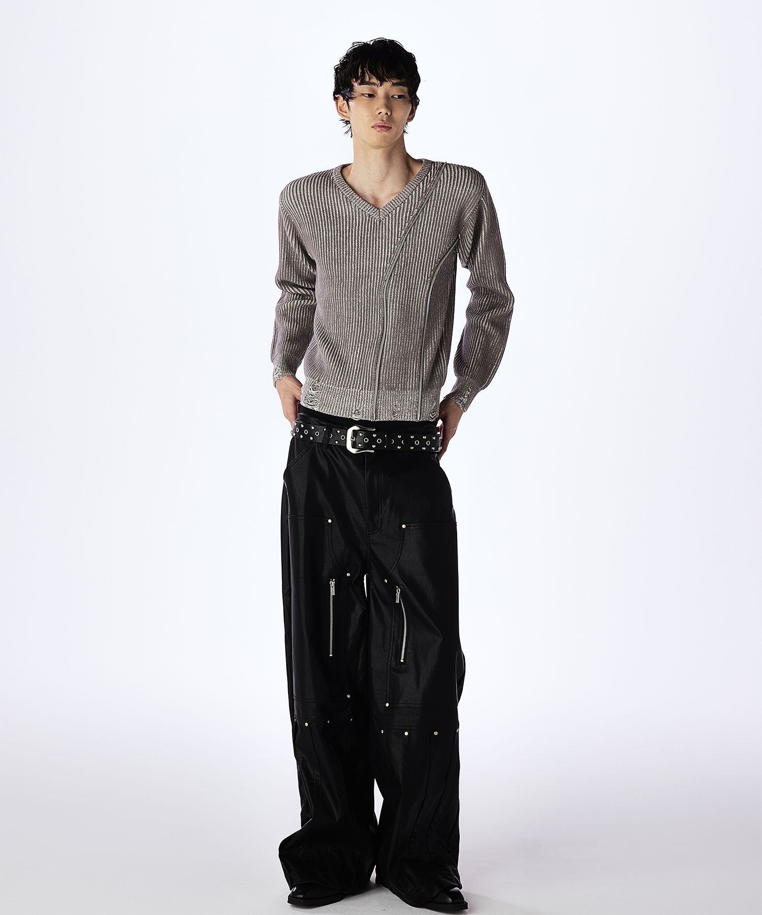 Zip V-neck Knit Tops 3